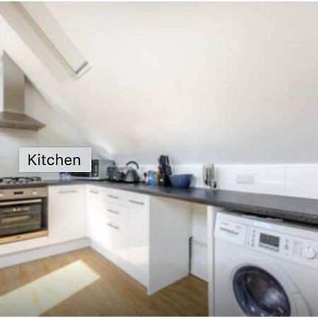 2-Bed Loft Apartment For 5Ppl With Private Parking Beckenham Exterior foto
